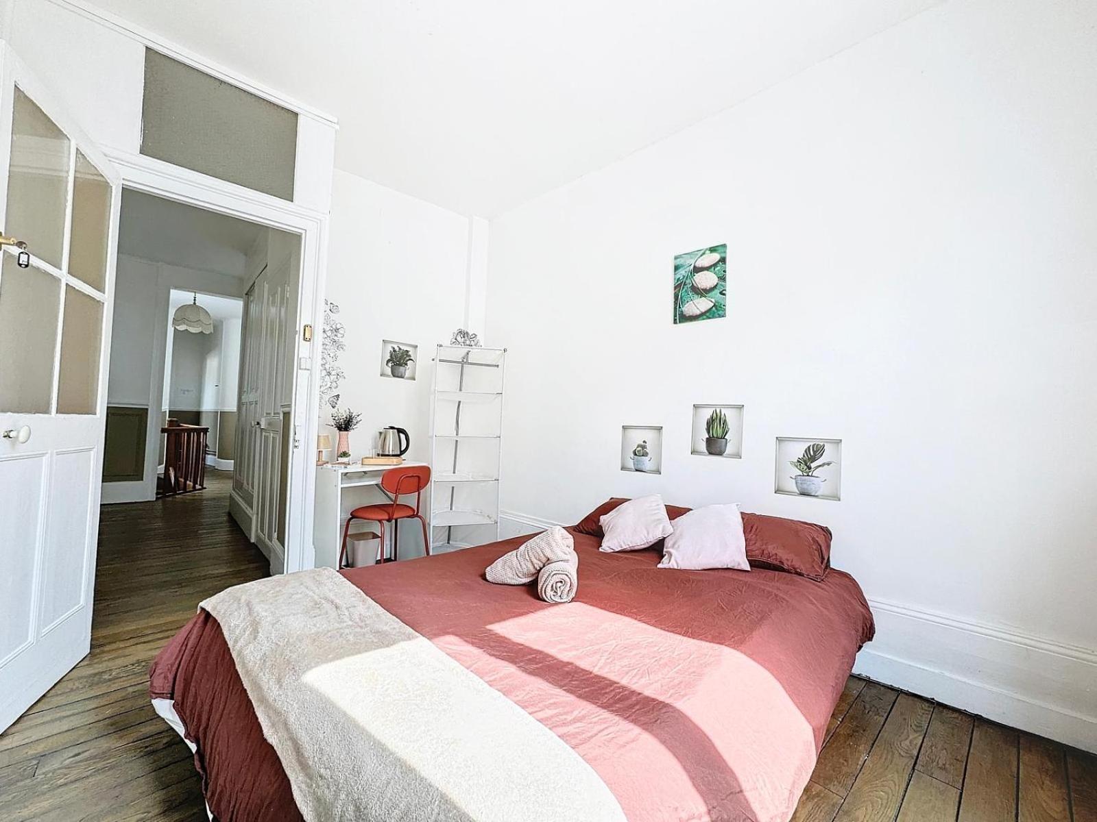 A1 Champagne Residence - 200 M2 14 Personnes 2 Toilets 4 Showers - Hyper Centre - Chalons En Champagne 外观 照片